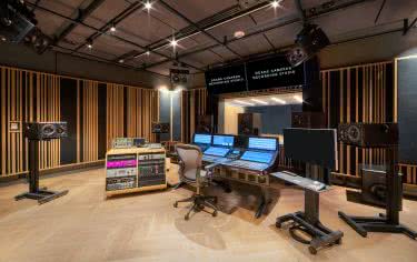 IsoAcoustics zapewniło profesjonalną wibroizolację akustyczną dla Deane Cameron Recording Studio w Massey Hall 