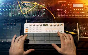Mobilny producent: Pure Acid i IK Multimedia Uno Drum 