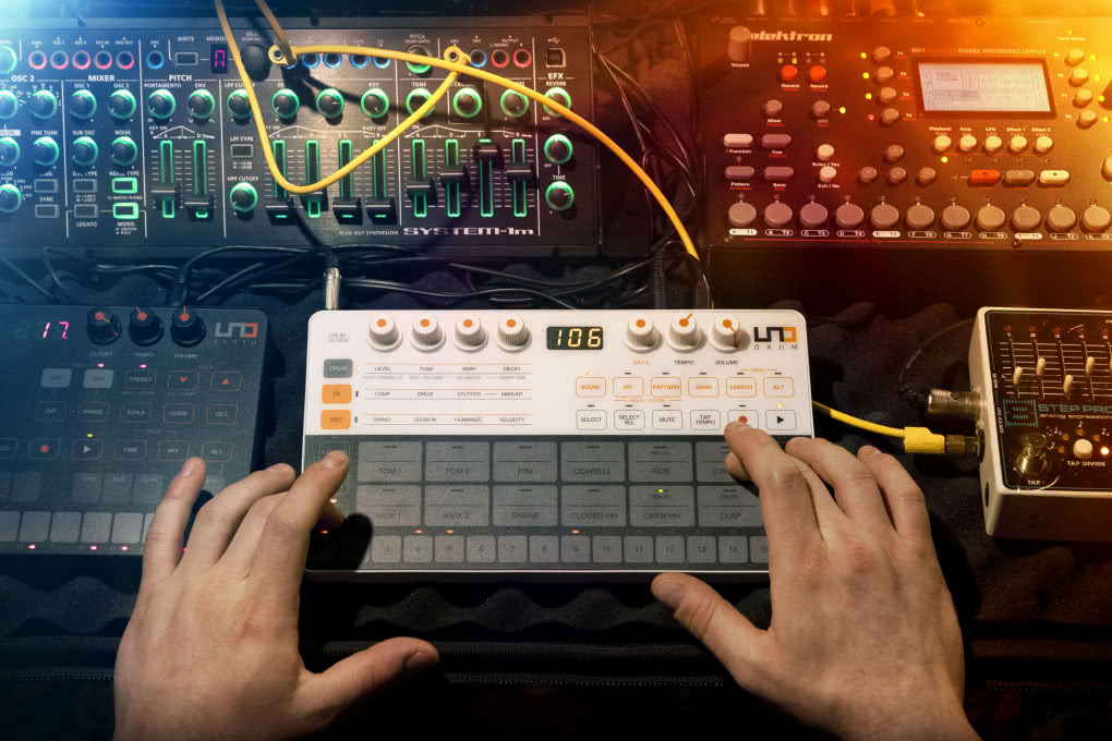 Mobilny producent: Pure Acid i IK Multimedia Uno Drum