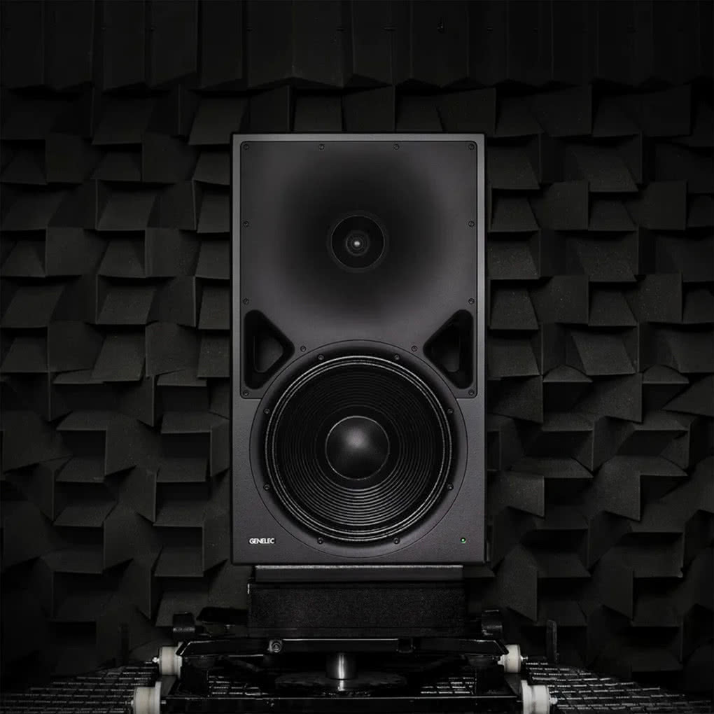 Genelec 8380A – trójdrożny monitor średniego pola