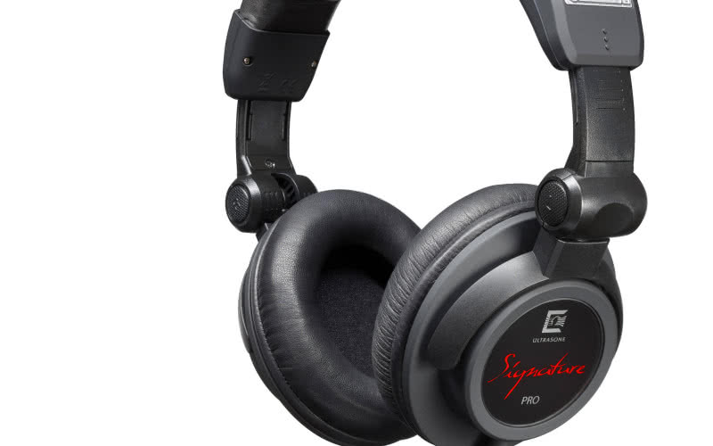 Signature Pro - zamknięte słuchawki dynamiczne