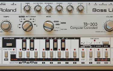 Roland prezentuje oficjalny plugin TB-303 