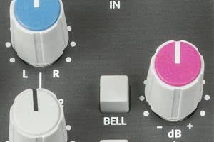SiX - analogowy mikser