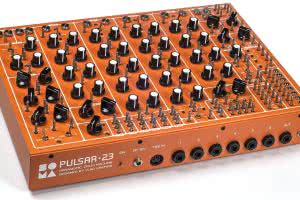 Pulsar-23 - maszyna perkusyjna/syntezator modularny
