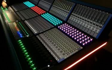 Konsoleta Stage Tec Avatus 