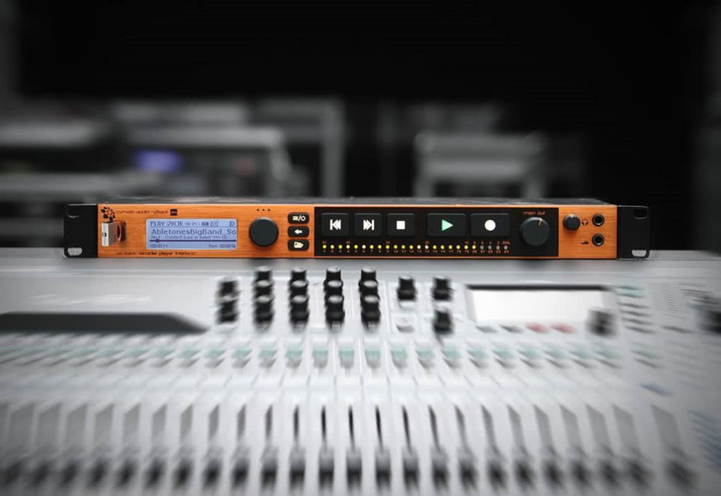 The Chemical Brothers z Cymatic Audio uTrack24
