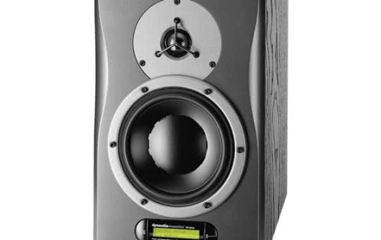 AIR 6 - monitory studyjne