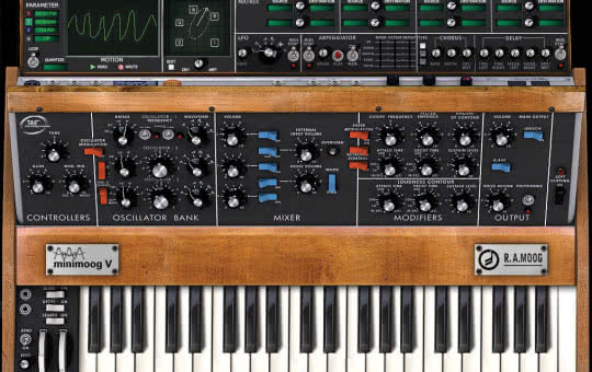 Minimoog V - wirtualny syntezator analogowy