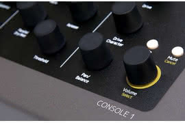 Console 1 - kontroler do wtyczek VST