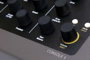 Console 1 - kontroler do wtyczek VST 