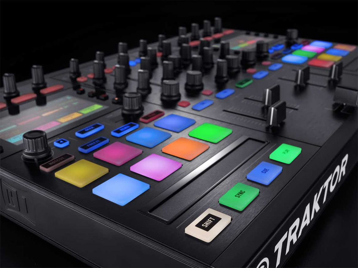 Traktor Kontrol S5/D2