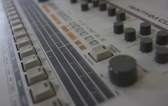 Roland TR-808 & Roland TR-909