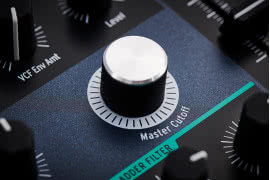 PolyBrute - 6-głosowy syntezator analogowy