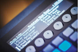PolyBrute - 6-głosowy syntezator analogowy