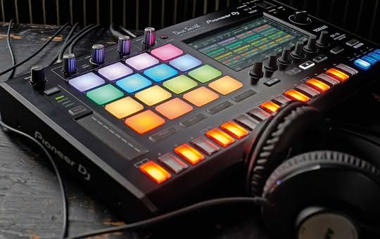 DJ Toraiz SP-16