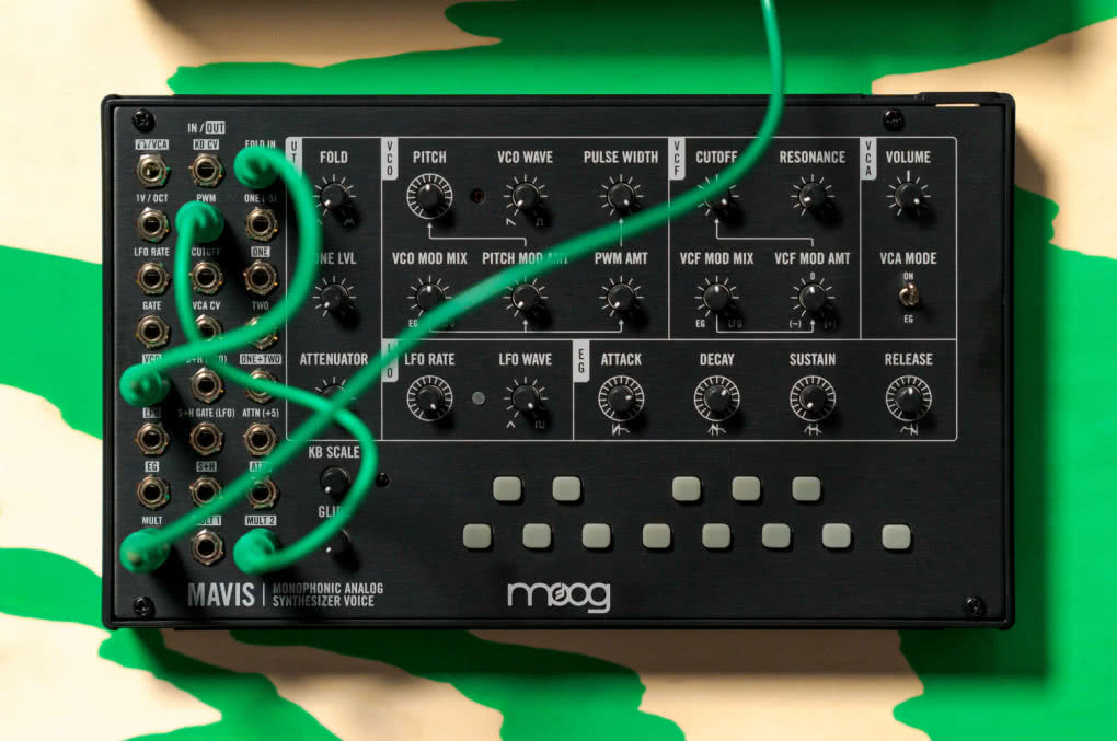 Moog Mavis - semi-modularny syntezator do złożenia