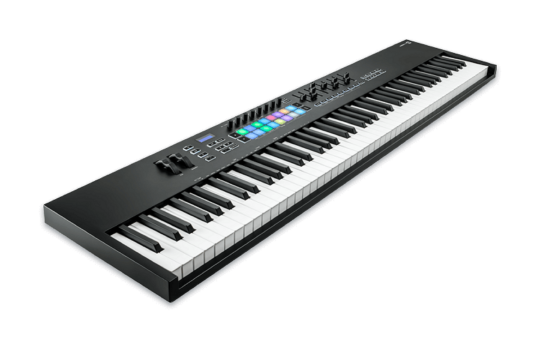 Launchkey 88 MKIII - klawiatura sterująca