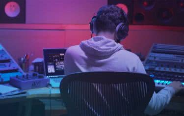 Waves jak Netflix - miesięczna subskrypcja już od 7$ 