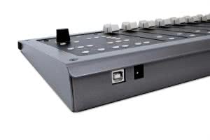 Console 1 Fader - sterownik MIDI i mikser