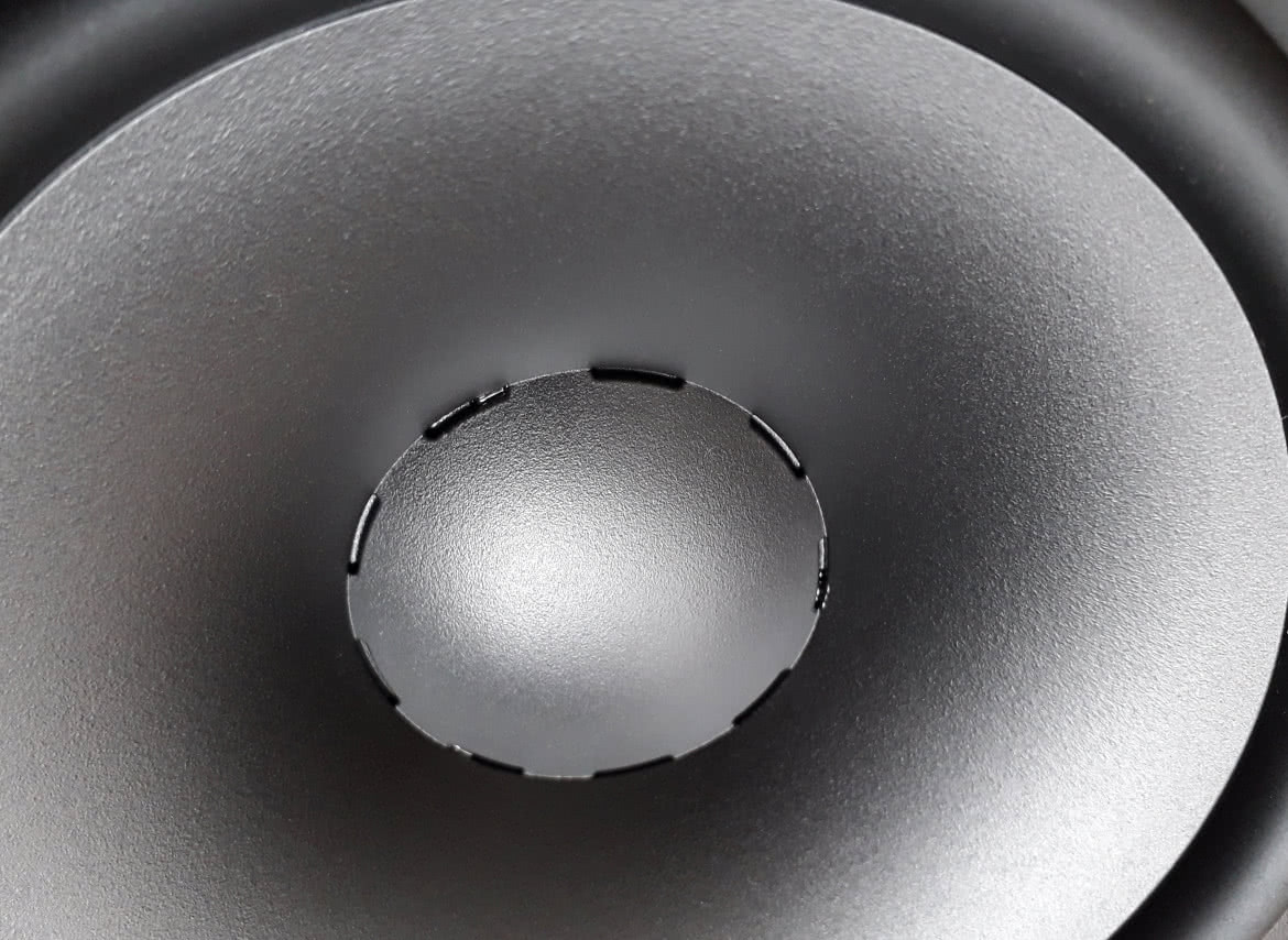 Core 7 - monitory aktywne
