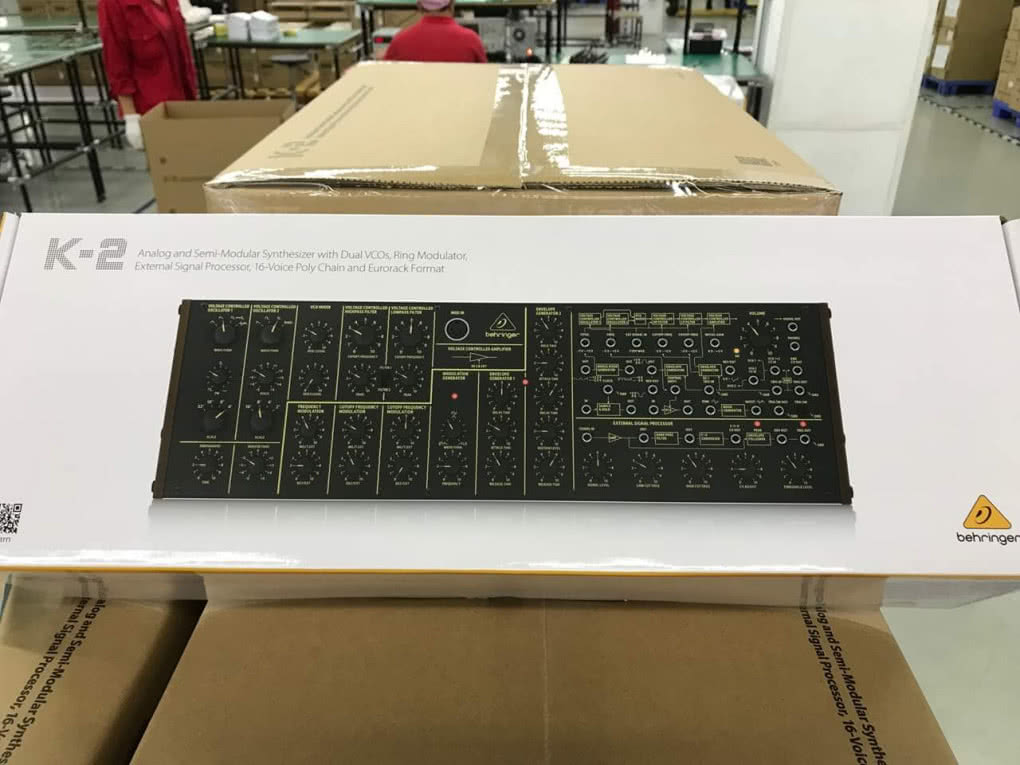 Behringer K-2. Semi-modularny klon Korga MS-20
