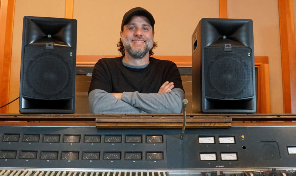 Monitory JBL w studio Foo Fighters