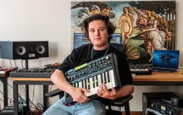 Kuba Karaś Signature Sounds 