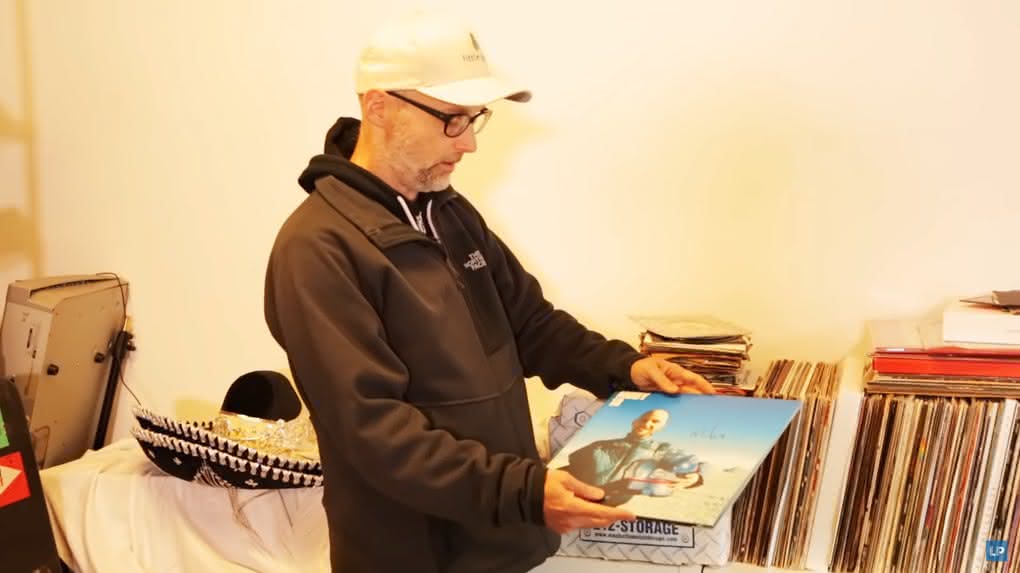 Moby sprzedaje płyty winylowe ze swojej kolekcji