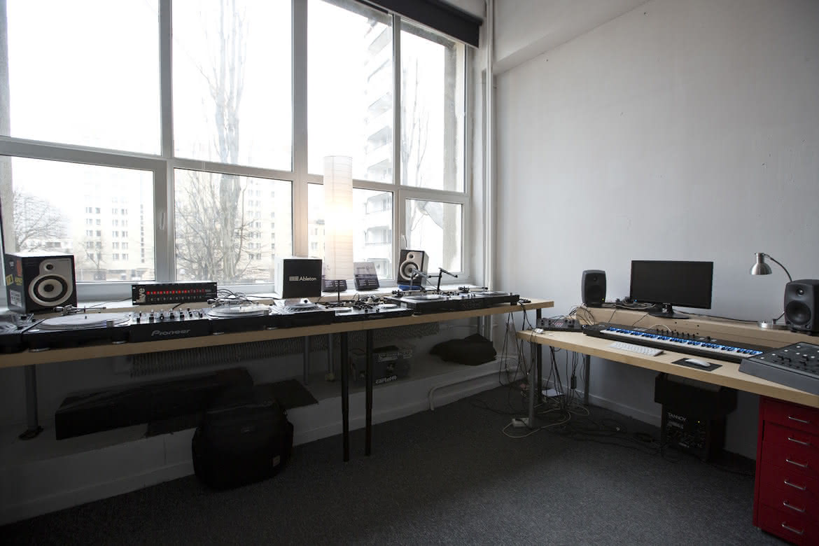 Spinlab - Ucz się ucz, bo nauka to do DJ-ingu klucz