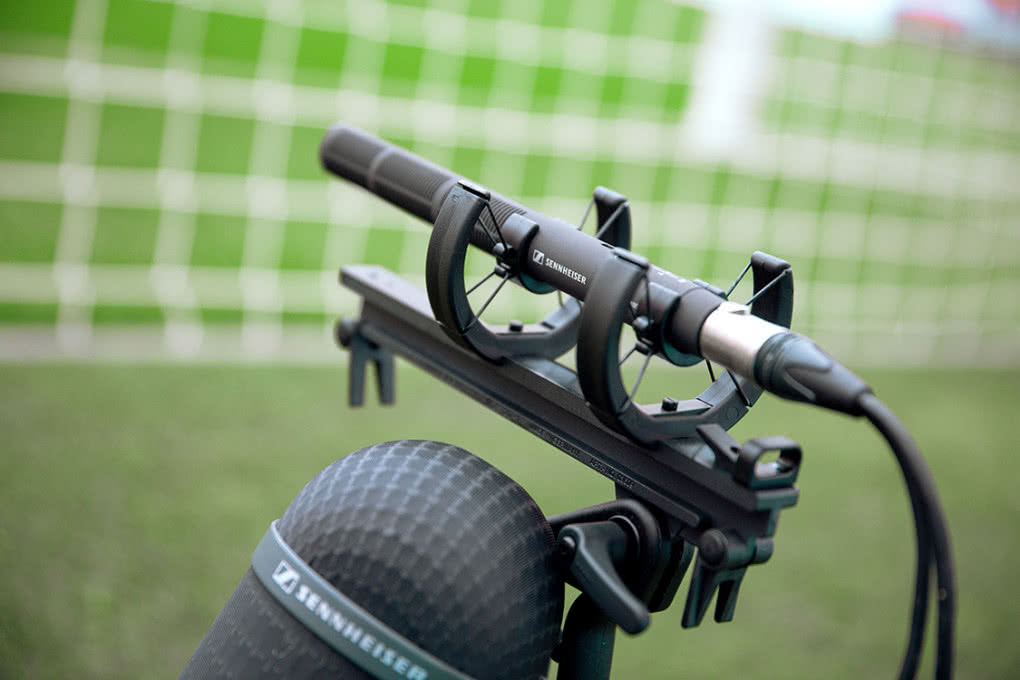  Sennheiser wprowadził na rynek MKH 8018 – kompaktowy mikrofon stereofoniczny typu shotgun