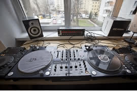 Spinlab - Ucz się ucz, bo nauka to do DJ-ingu klucz