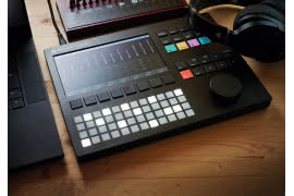 Tracker - sprzętowy sampler