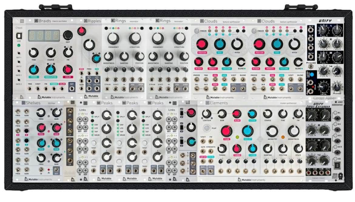 Syntezator modularny: hardware vs. software