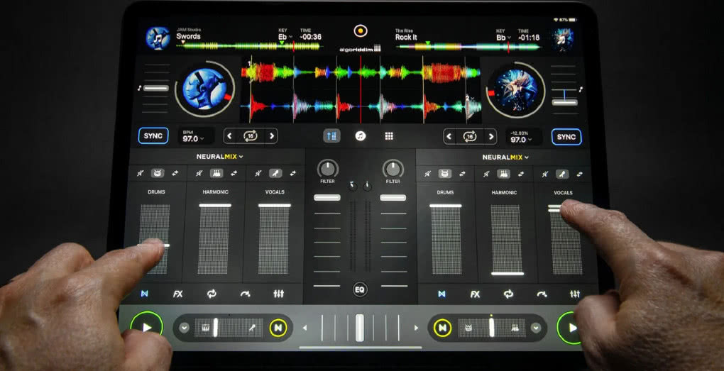Neural Mix pozwala wyizolować ścieżki instrumentów z utworu