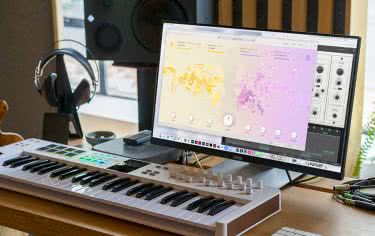 Arturia oddaje do dyspozycji muzyków V Collection 11 Pro - pakiet 45 wirtualnych instrumentów 