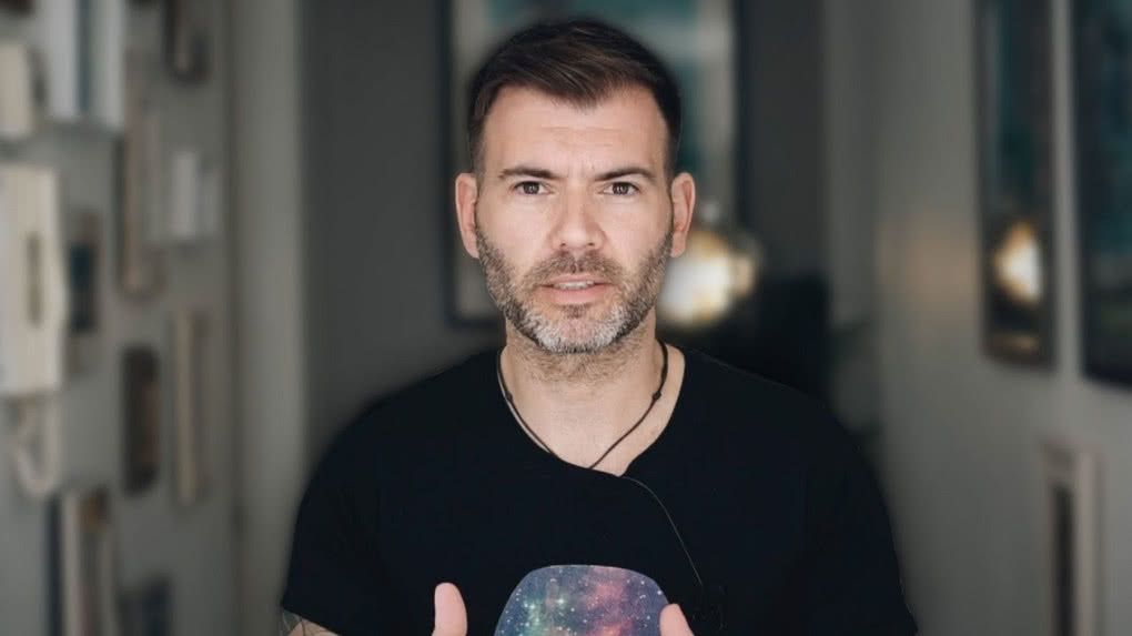Oglądamy YouTube - Damian Keyes
