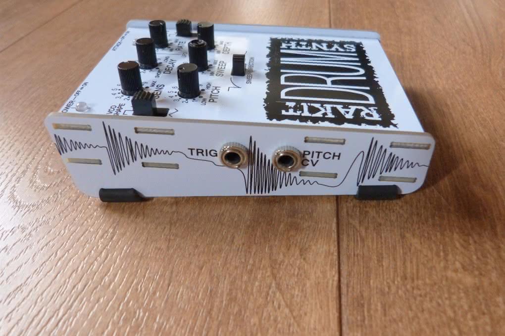 Rakit Drum Synth - miniaturowy syntezator perkusyjny