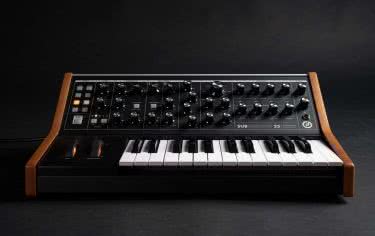 Moog Subsequent 25 