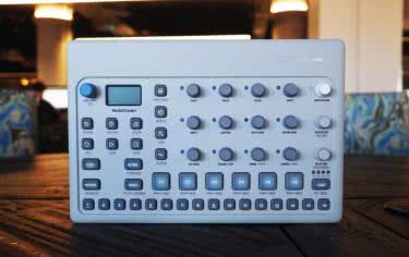 Model:Cycles - nowa maszynka firmy Elektron 