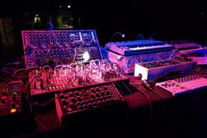 Erica Synths Techno System - Kompletny Modular Do Zadań Specjalnych