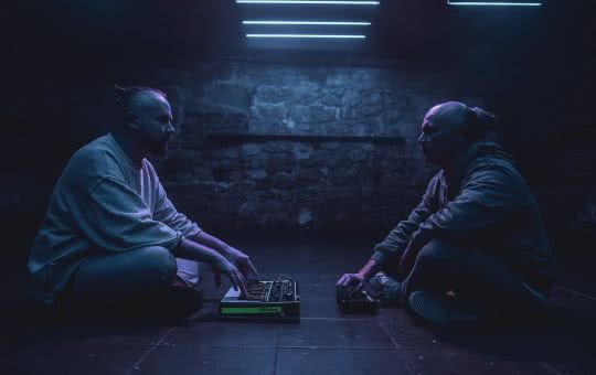 SARAPATA - Od dawna chcieliśmy grać własną elektronikę 