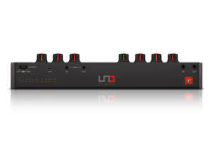 Uno Synth - monofoniczny syntezator analogowy