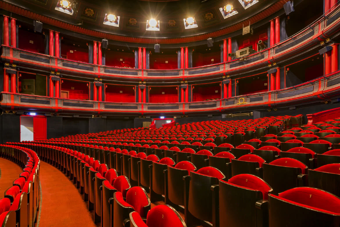 Nowy system inspicjenta w Teatrze Muzycznym Roma w Warszawie