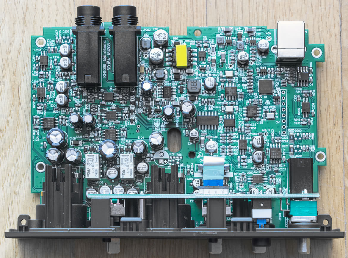 Komplete Audio 1/Audio 2 - interfejsy audio