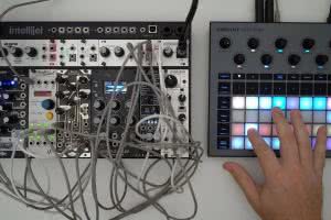 Circuit Rhythm - sampler