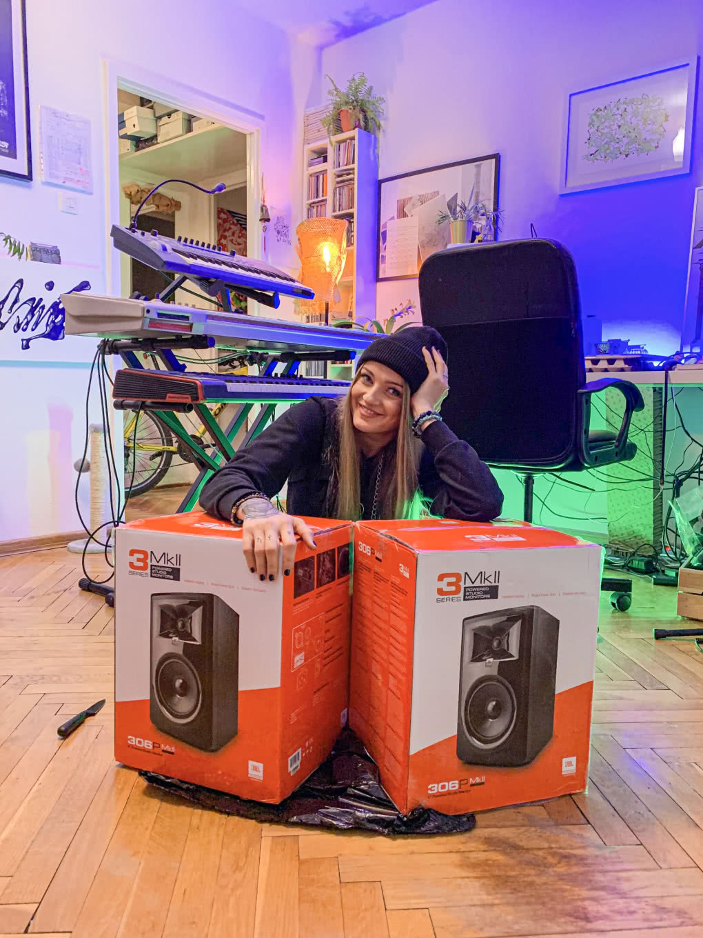 KYÖKU i monitory JBL