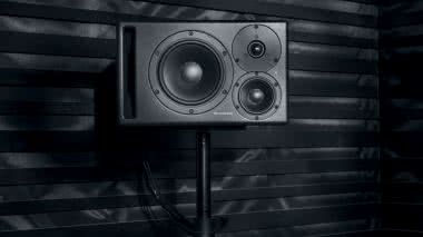 Dynaudio Core 47 - trójdrożne monitory aktywne 