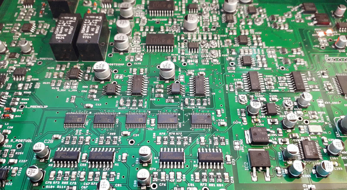 Mastering Limiter - analogowy procesor masteringowy