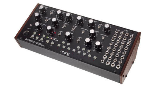 Mother-32 - syntezator analogowy