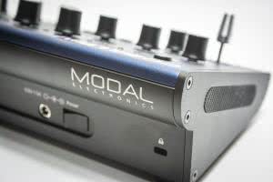 Cobalt 8M - syntezator polifoniczny 